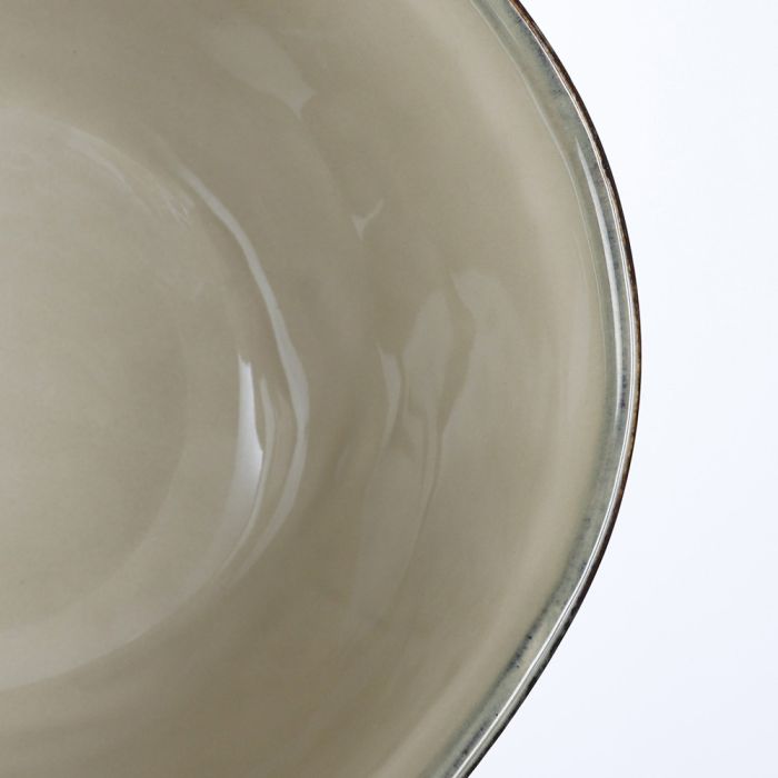 Tabo skål i cremefarvet keramik set oppefra