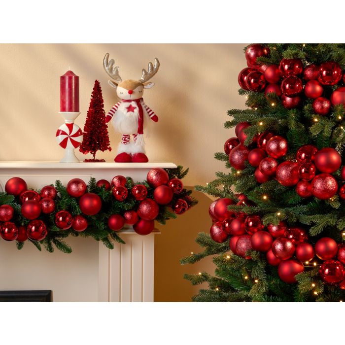 Guirlande med 68 røde julekugler