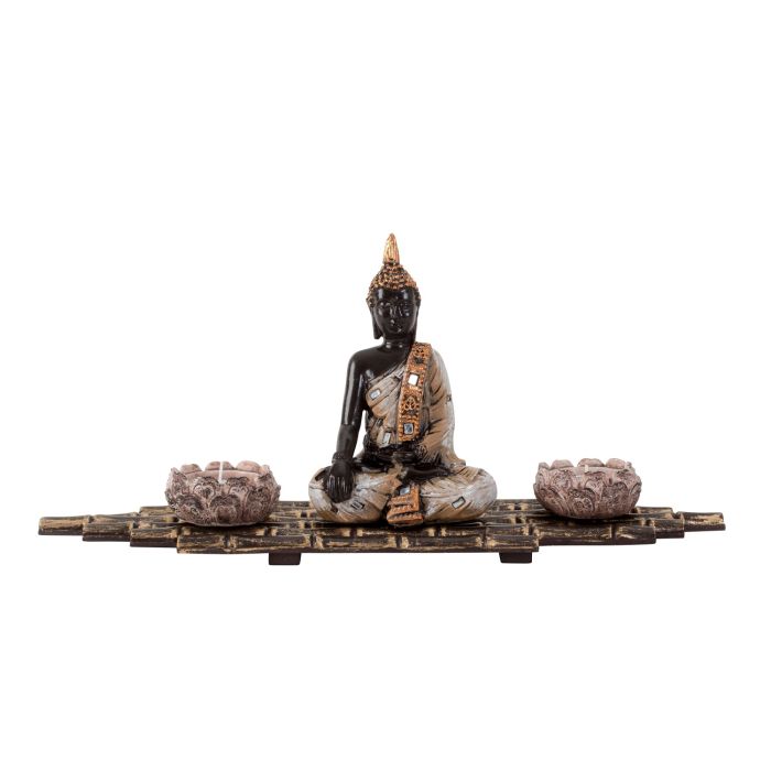 Buddha med fyrfadsstager