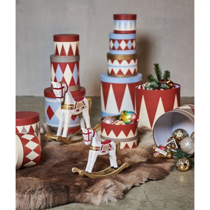 Runde papæsker i sæt med 3