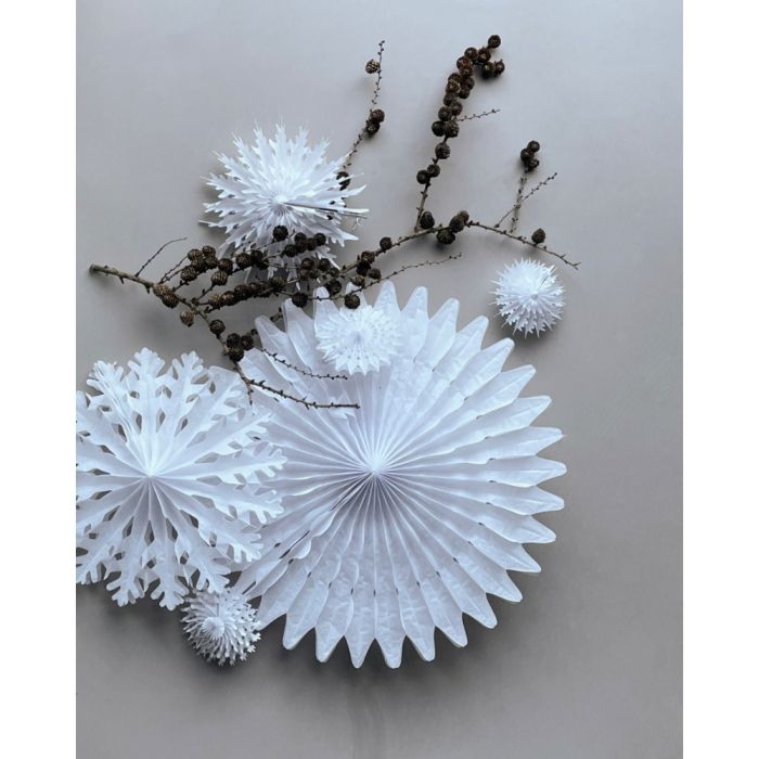 Flere størrelser af papirspynt