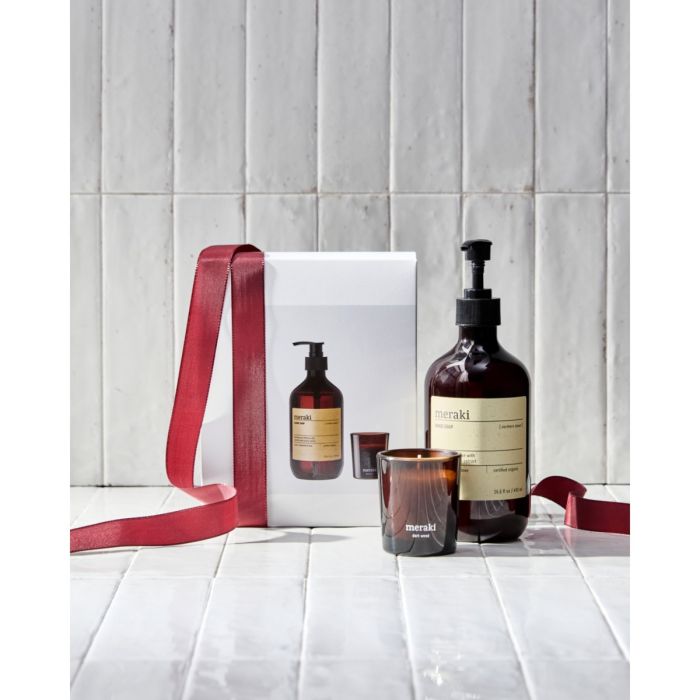 Åbnet Meraki Gaveæske Everyday pampering med håndsæbe og duftlys og gavebånd