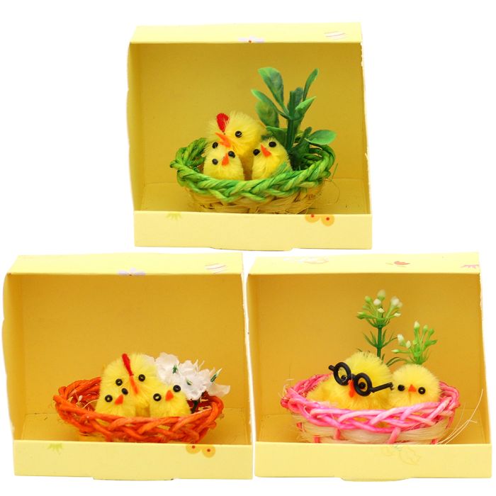 Chenille kyllinger i rede