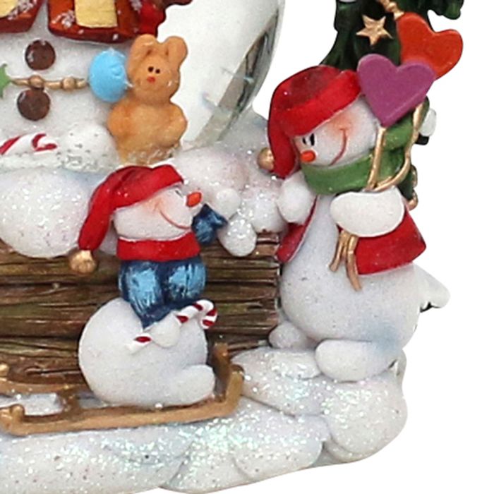 Snekugle Julemanden i sneen