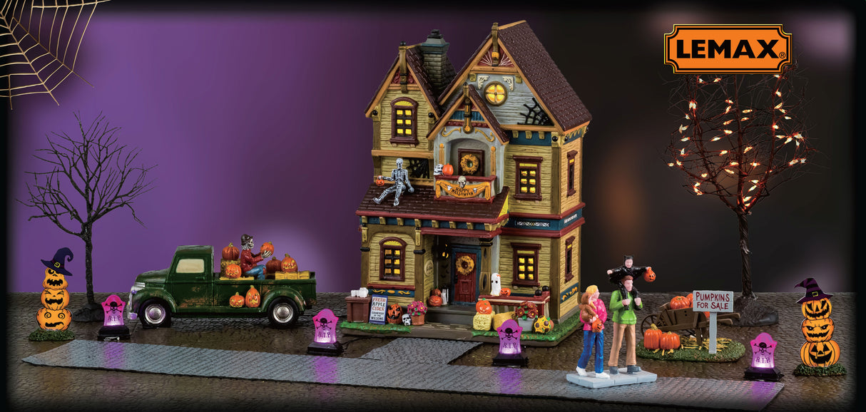 Halloween At The Wilsons startsæt til Halloween miniature landskab fra Lemax