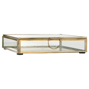 Kvadratisk Solitaire glasæske fra Ib Laursen med låg, klart glas og antik guldfarvet metalramme til servietter på 16,5 x 16,5 cm