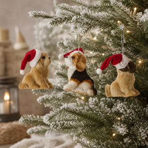Blød julehund med nissehue