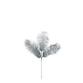 Tregrenet fjer grøn