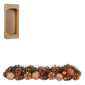 Adventsstage med brune kogler og bær