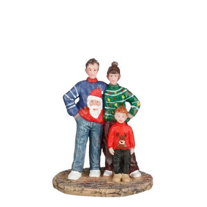 LuVille Familie i julesweatere. G´Figur til juleby