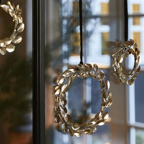 Bladkrans i metal 15 cm i dia