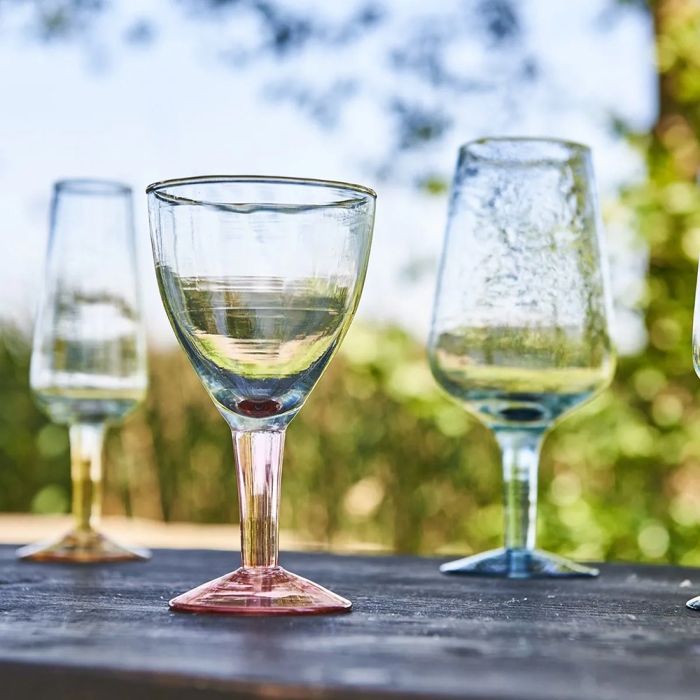 Speedtsberg serie af glas med farvet fod