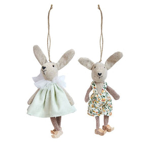 Speedtsberg Lulu og Nico iklædt forårstøj