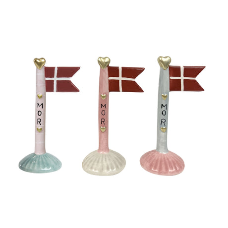 Flag i keramik med mor på flagstangen fra Speedtsberg