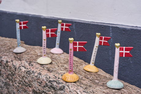 Keramikflag med navne fra Speedtsberg