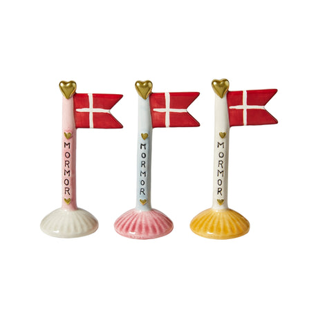 Flag i keramik med mormor på flagstangen fra Speedtsberg