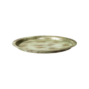 Rundt dekorationsfad fra Speedtsberg i antikgrønt metal med rustik patineret overflade, 30 cm i diameter