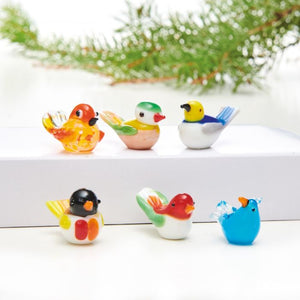 Glasfigurer fugle i flotte farver 6-pak.