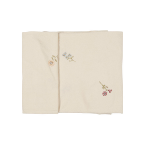 Ib Laursen flora dug butter cream med broderi 150x150 cm