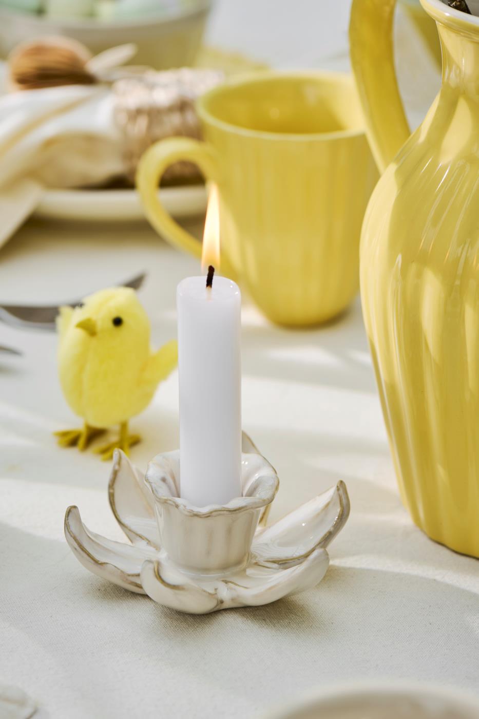 Lysestage Daffodils butter cream på påskebord