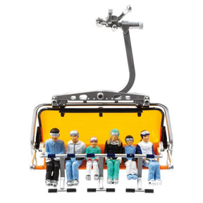 Jägerndorfer figurer siddende