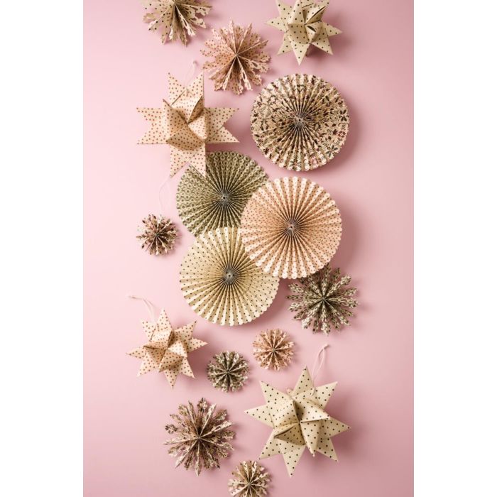 Fletstjerne med røde hjerter 21 cm i dia