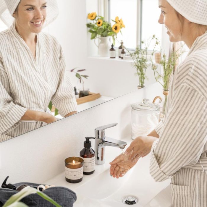 Ib Laursen ALTUM Meadow duftlys og håndsæbe på håndvask