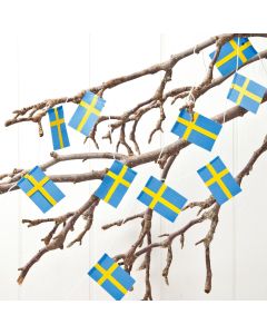 Flagguirlande med svenske flag i stof