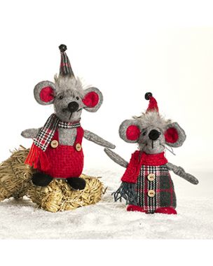 Christmas mouse with fine clothes